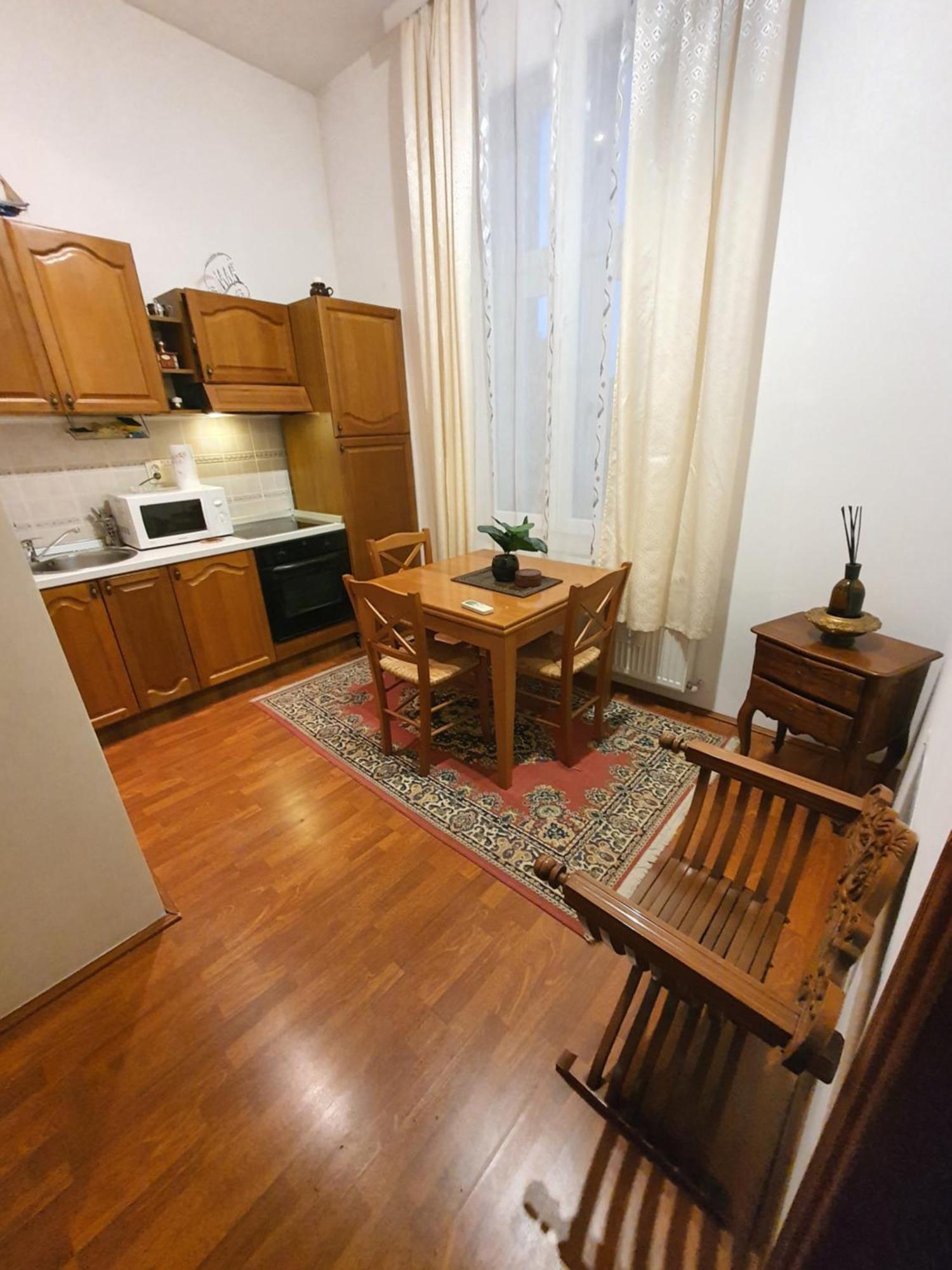 Prenociste Nikolas Grand Smederevo Rom bilde