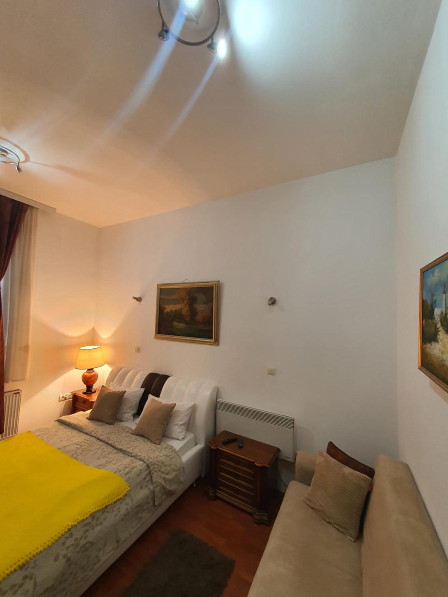 Prenociste Nikolas Grand Smederevo Rom bilde