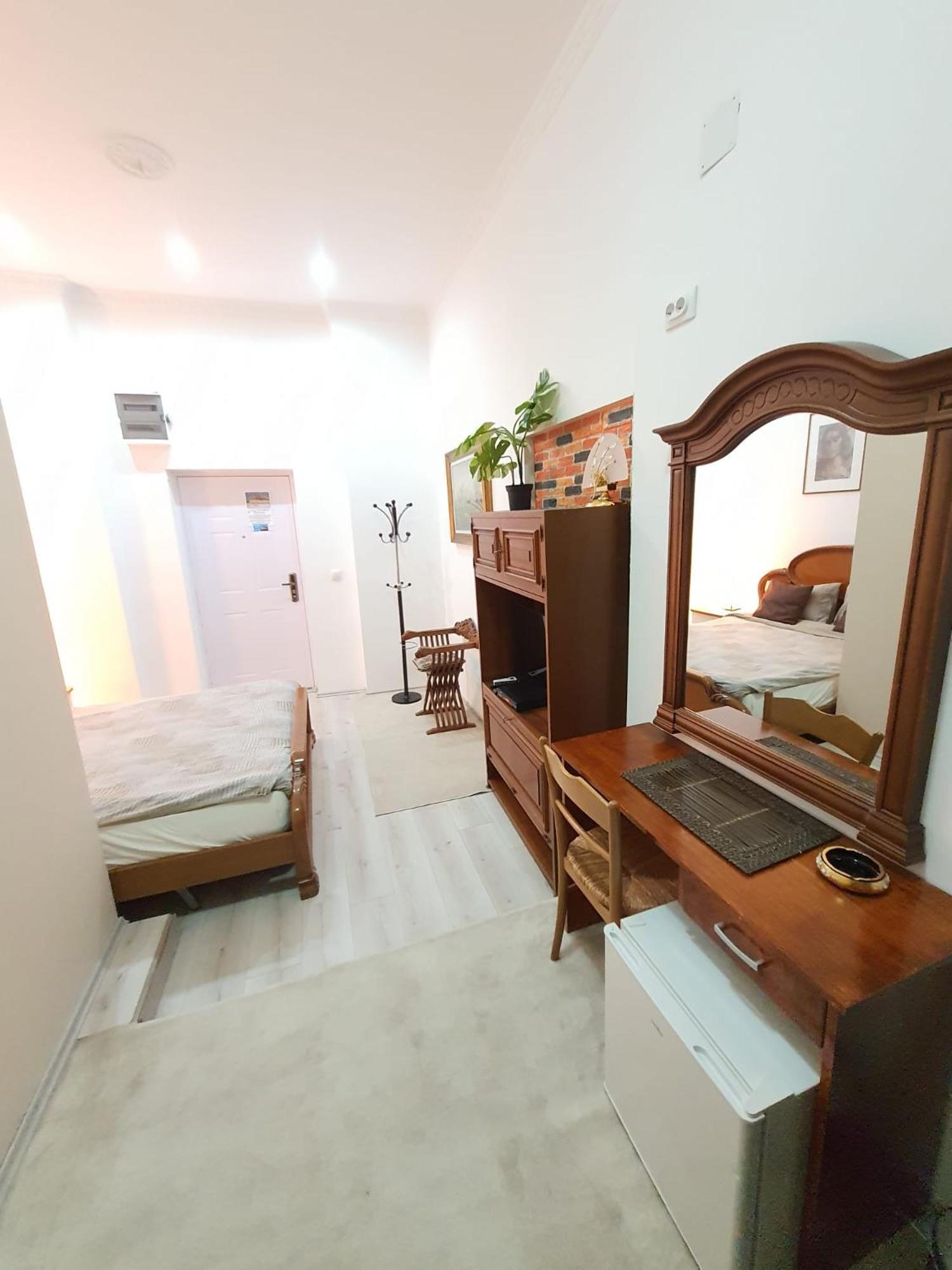 Prenociste Nikolas Grand Smederevo Rom bilde