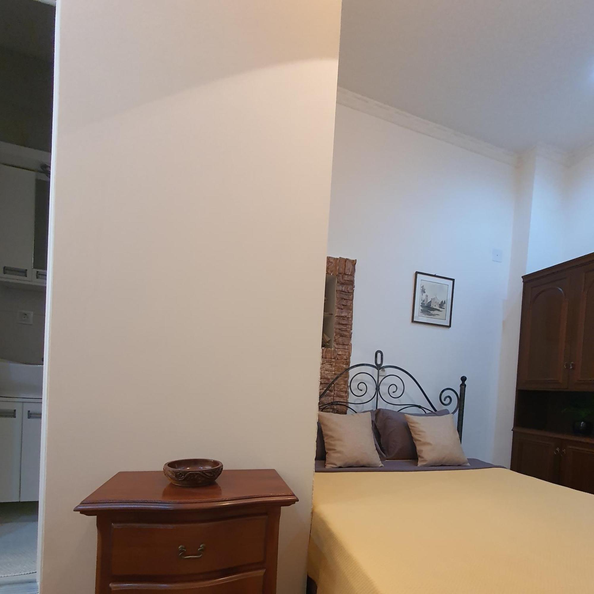 Prenociste Nikolas Grand Smederevo Rom bilde