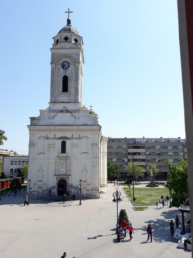 Prenociste Nikolas Grand Smederevo Eksteriør bilde