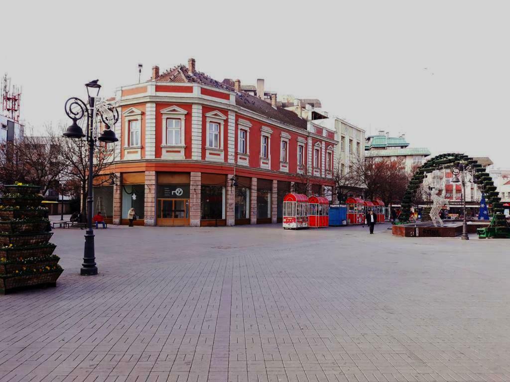 Prenociste Nikolas Grand Smederevo Eksteriør bilde