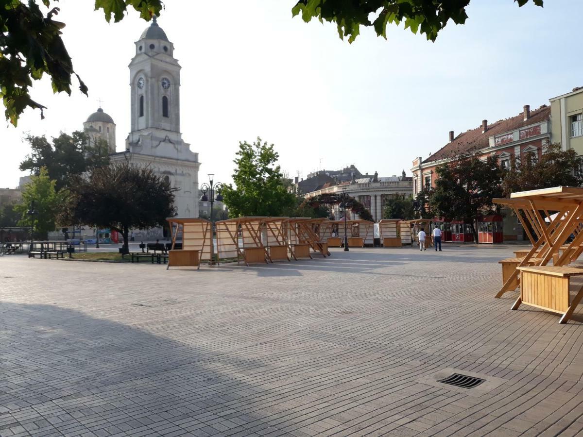 Prenociste Nikolas Grand Smederevo Eksteriør bilde